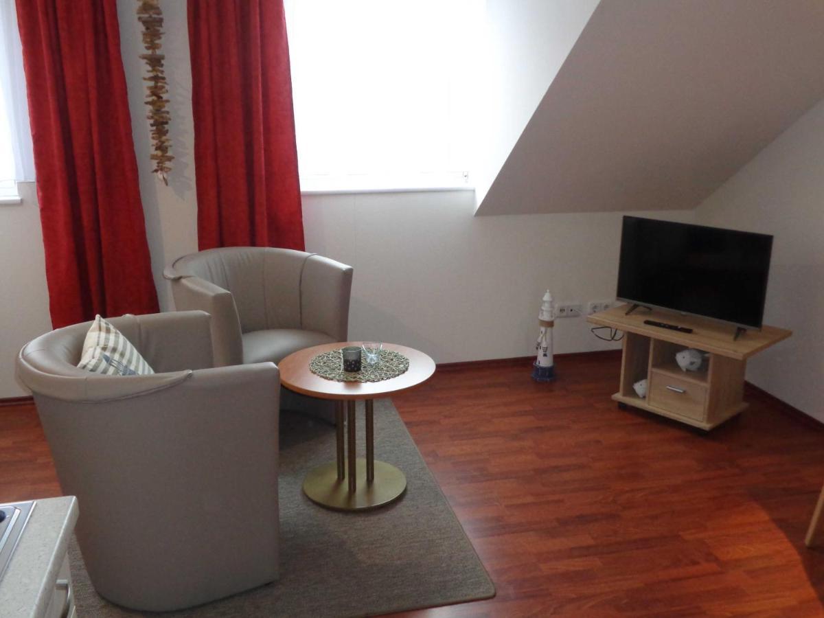 Hafenresidenz - Ferienwohnung 37 Wiek auf Ruegen Exterior photo