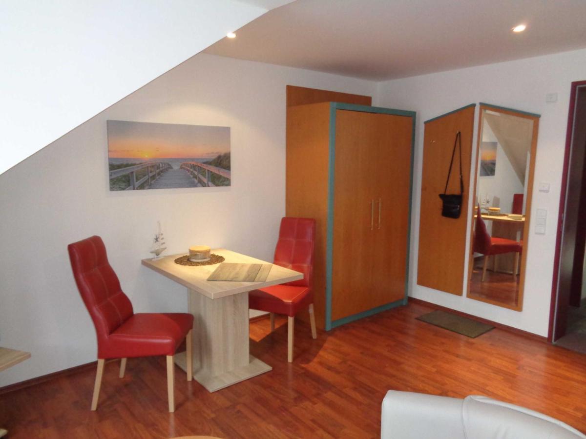 Hafenresidenz - Ferienwohnung 37 Wiek auf Ruegen Exterior photo